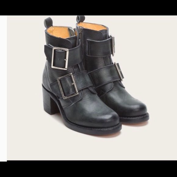 sabrina double buckle